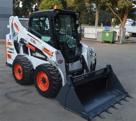 s590 bobcat specs and reviews